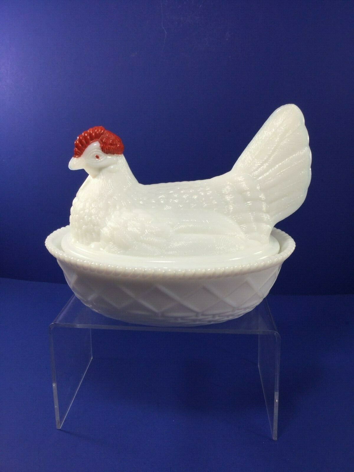 Vintage, Westmoreland White Hen On A Nest Covered Dish, 7-3/8" X 6" X 6"