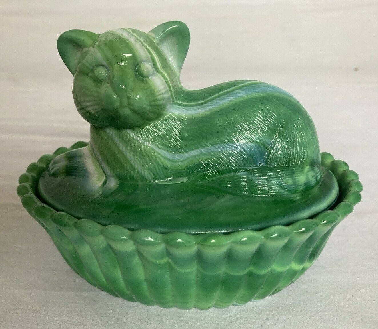 Vintage Westmoreland  Glass, Slag Green And White Milk - Cat On A Basket/nest