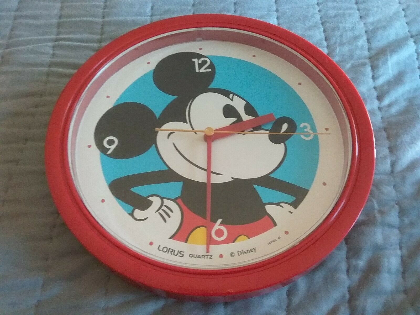 Vintage Disney Mickey Mouse Clock Lorus Quartz Japan Made 10.5" Wall Clock rare!