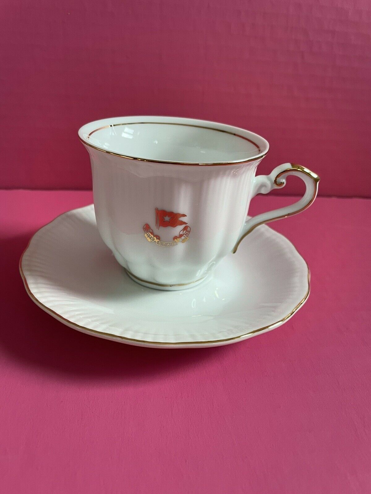 Vintage Titanic Authentic Reproduction White Star Line White/gold Cup-saucer